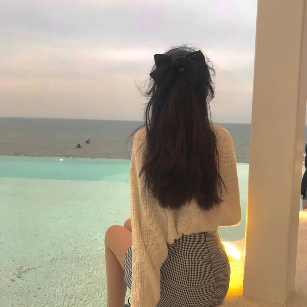蕾哈娜内衣秀